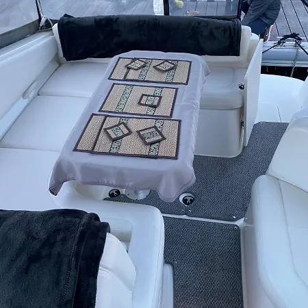 Chamerops Bådhotel *